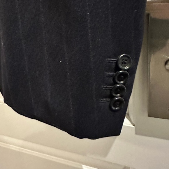 Boggi Navy Thick Pinstripe Suit. Made in Italy - Picture 4 of 5